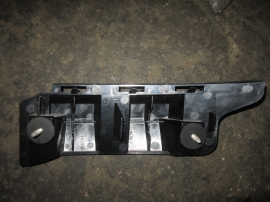 Mercedes Benz - Bumper Bracket - 2048800103